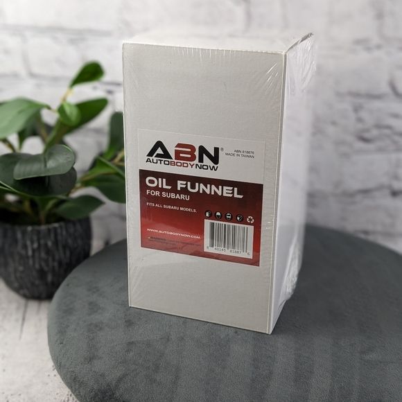 New Oil funnel designed for filler neck of Subaru ABN, autobodynow, 81887 - Picture 3 of 9